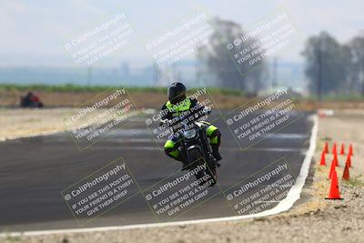 media/Jun-07-2025-TrackDaz (Sat) [[4413525952]]/C Group/240pm (Turn 9)/